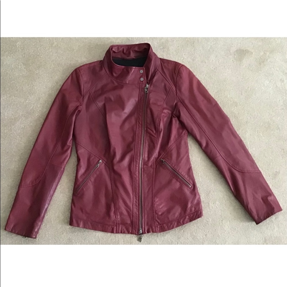 Ladies Danier genuine Leather Jacket. - Picture 1 of 3